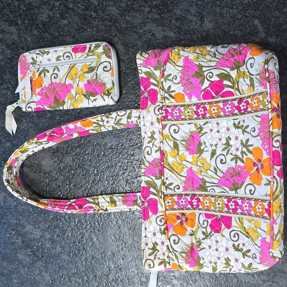 Vera Bradley Handbags - Vera Bradley BUNDLE Tote & Bi-Fold Wallet "Tea Garden" Pink Floral